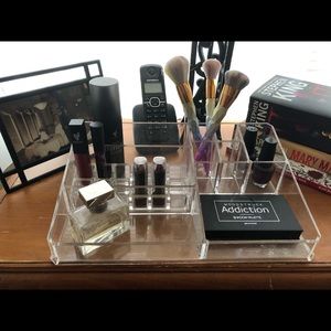 Clear makeup organizer